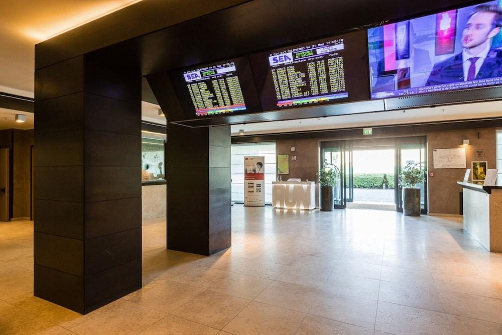 Hotel Crowne Plaza Milan - Malpensa Airport By Ihg à Case Nuove  Extérieur photo