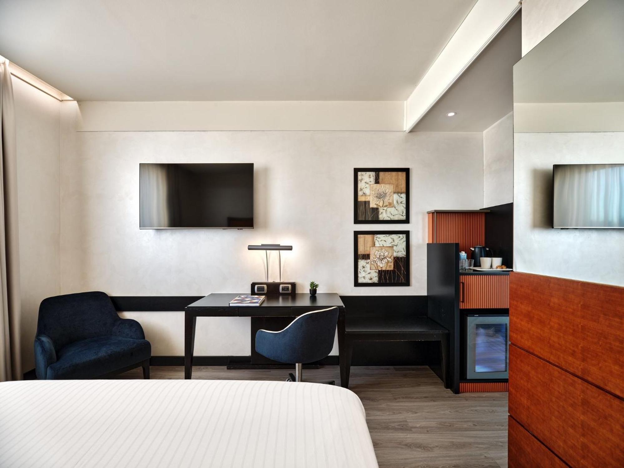 Hotel Crowne Plaza Milan - Malpensa Airport By Ihg à Case Nuove  Extérieur photo
