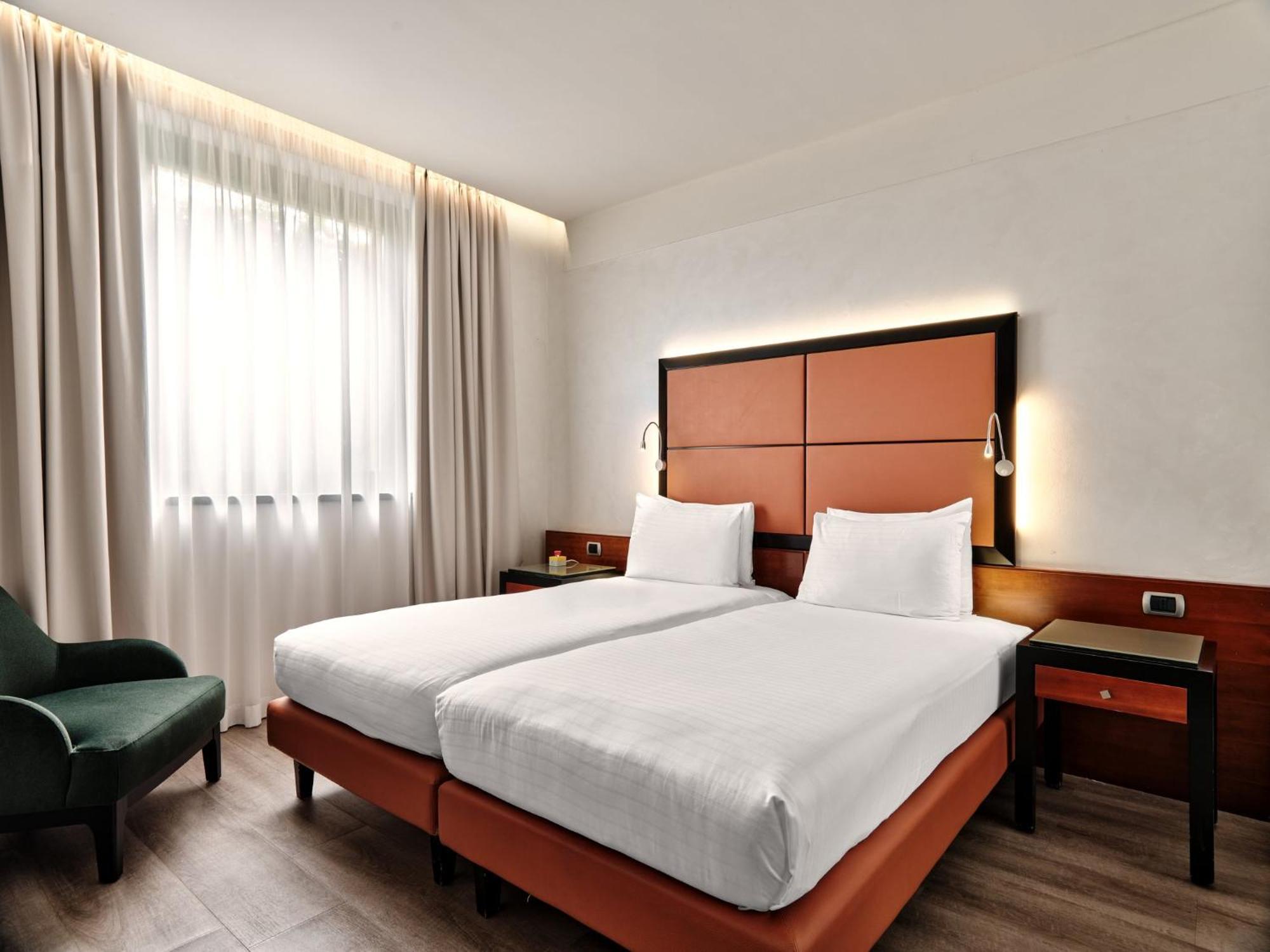 Hotel Crowne Plaza Milan - Malpensa Airport By Ihg à Case Nuove  Extérieur photo