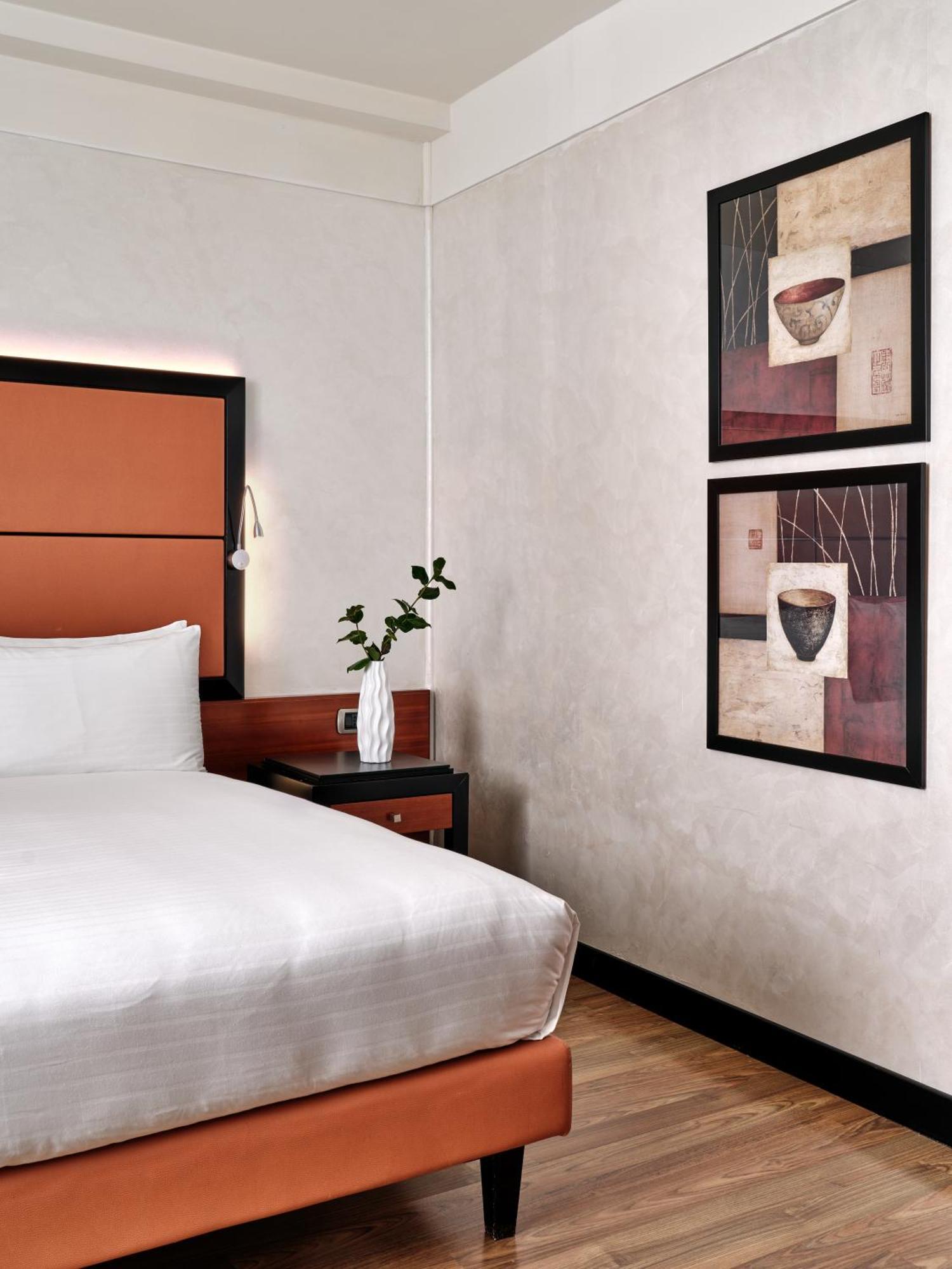 Hotel Crowne Plaza Milan - Malpensa Airport By Ihg à Case Nuove  Extérieur photo
