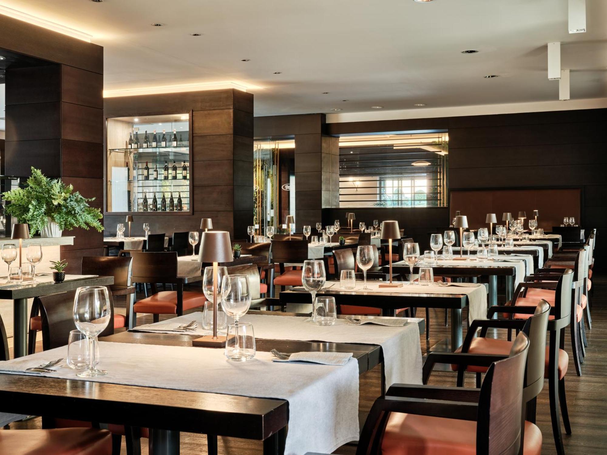 Hotel Crowne Plaza Milan - Malpensa Airport By Ihg à Case Nuove  Extérieur photo