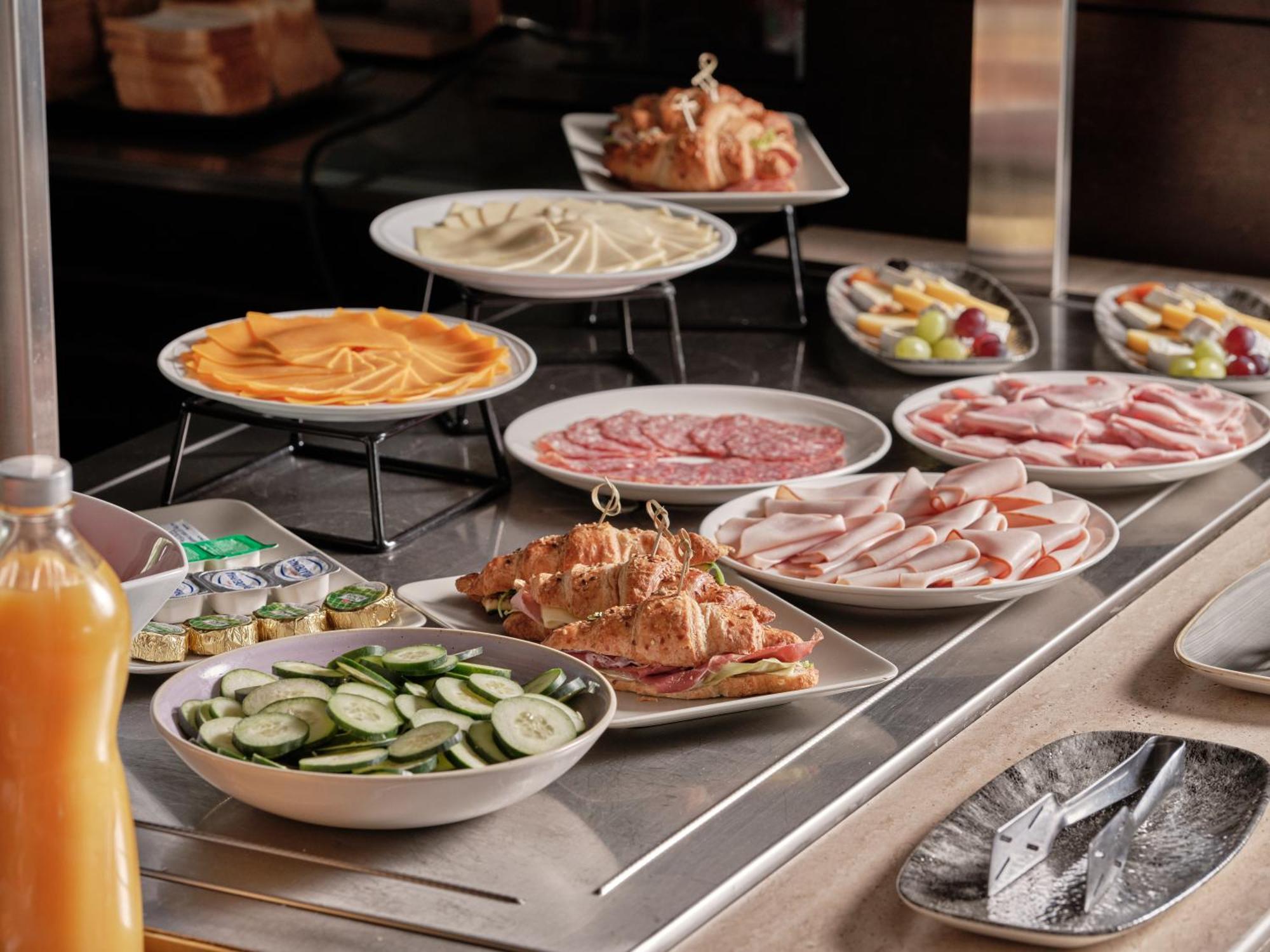 Hotel Crowne Plaza Milan - Malpensa Airport By Ihg à Case Nuove  Extérieur photo